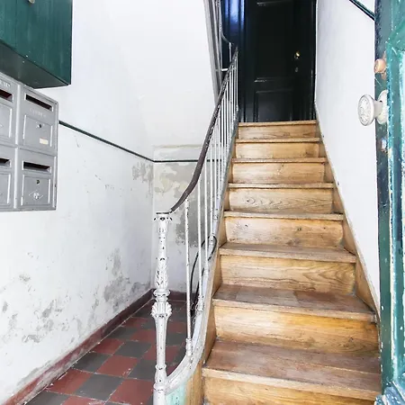 Daire Typical Madragoa By Homing *